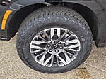 Used 2025 CHEVROLET SUBURBAN 4WD 4DR Z71 in HOT SPRINGS, ARKANSAS (Photo 8)