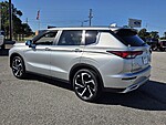 Used 2024 MITSUBISHI OUTLANDER SE in UNADILLA, GEORGIA (Photo 9)