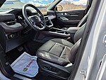 Used 2025 FORD EXPLORER PLATINUM in MARTINSVILLE, VIRGINIA (Photo 9)