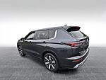 Used 2025 MITSUBISHI OUTLANDER SE in MARTINSVILLE, VIRGINIA (Photo 5)