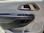 Used 2023 CHRYSLER PACIFICA TOURING L in MARTINSVILLE, VIRGINIA (Photo 31)