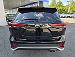 Used 2025 TOYOTA HIGHLANDER XSE in MARTINSVILLE, VIRGINIA (Photo 6)