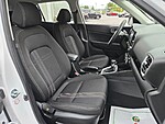 Used 2025 HYUNDAI VENUE SEL in MARTINSVILLE, VIRGINIA (Photo 17)