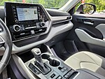 Used 2022 TOYOTA HIGHLANDER XLE in MARTINSVILLE, VIRGINIA (Photo 25)