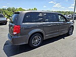 Used 2017 DODGE GRAND CARAVAN SXT in MARTINSVILLE, VIRGINIA (Photo 7)