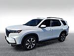 Used 2025 Honda Pilot ELITE in MARTINSVILLE, VIRGINIA (Photo 3)