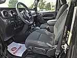 Used 2022 JEEP GLADIATOR WILLYS SPORT in MARTINSVILLE, VIRGINIA (Photo 9)