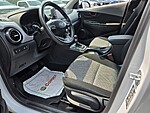 Used 2021 HYUNDAI KONA SEL in MARTINSVILLE, VIRGINIA (Photo 9)