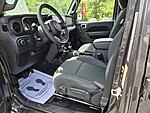 Used 2025 JEEP WRANGLER RUBICON in MARTINSVILLE, VIRGINIA (Photo 9)