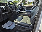 Used 2025 FORD EXPEDITION ACTIVE in MARTINSVILLE, VIRGINIA (Photo 9)