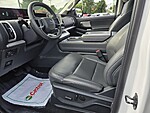 Used 2025 FORD EXPEDITION ACTIVE in MARTINSVILLE, VIRGINIA (Photo 9)