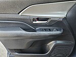 Used 2024 TOYOTA GRAND HIGHLANDER XLE in MARTINSVILLE, VIRGINIA (Photo 31)