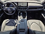 Used 2025 TOYOTA GRAND HIGHLANDER XLE in MARTINSVILLE, VIRGINIA (Photo 12)
