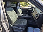 Used 2025 Volkswagen Atlas 2.0T SE W/TECHNOLOGY in MARTINSVILLE, VIRGINIA (Photo 18)