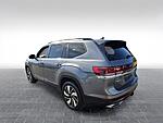 Used 2025 Volkswagen Atlas 2.0T SE W/TECHNOLOGY in MARTINSVILLE, VIRGINIA (Photo 5)