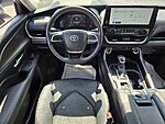 Used 2025 TOYOTA GRAND HIGHLANDER XLE in MARTINSVILLE, VIRGINIA (Photo 11)