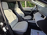 Used 2022 TOYOTA COROLLA CROSS LE in MARTINSVILLE, VIRGINIA (Photo 17)