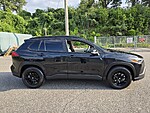 Used 2022 TOYOTA COROLLA CROSS LE in MARTINSVILLE, VIRGINIA (Photo 8)