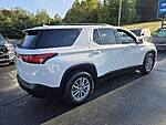 Used 2023 CHEVROLET TRAVERSE LT CLOTH in MARTINSVILLE, VIRGINIA (Photo 7)