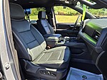 Used 2025 CHEVROLET SUBURBAN PREMIER in MARTINSVILLE, VIRGINIA (Photo 18)