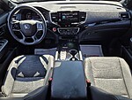 Used 2025 Honda Passport BLACK EDITION in MARTINSVILLE, VIRGINIA (Photo 13)