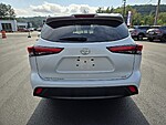 Used 2023 TOYOTA HIGHLANDER XLE in MARTINSVILLE, VIRGINIA (Photo 6)