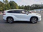 Used 2023 TOYOTA HIGHLANDER XLE in MARTINSVILLE, VIRGINIA (Photo 8)