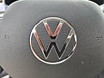 Used 2025 Volkswagen Taos SE in MARTINSVILLE, VIRGINIA (Photo 27)