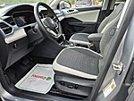 Used 2025 Volkswagen Taos SE in MARTINSVILLE, VIRGINIA (Photo 9)