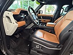 Used 2024 LAND ROVER DEFENDER 130 P400 X-DYNAMIC SE in DELRAY BEACH, FLORIDA (Photo 9)
