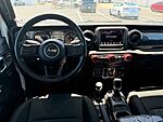 Used 2022 JEEP GLADIATOR SPORT in DELRAY BEACH, FLORIDA (Photo 14)
