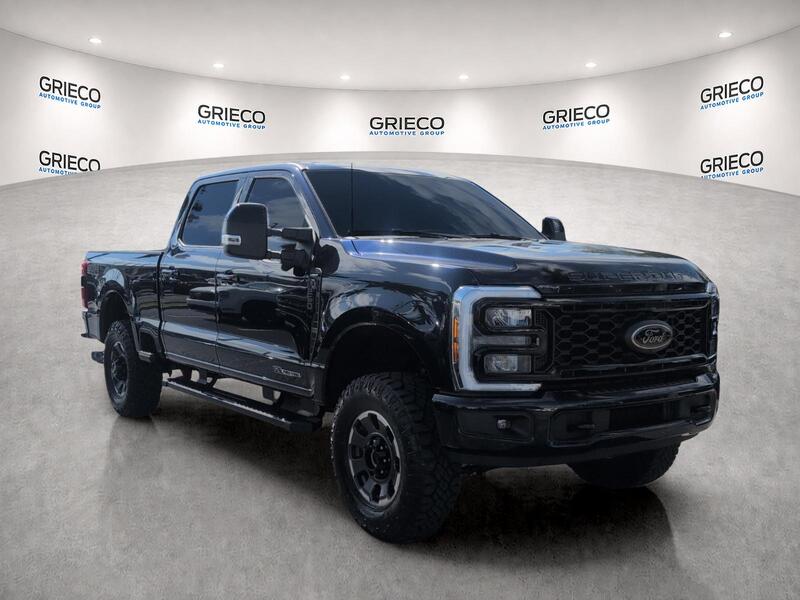 Used 2025 FORD F-250 LARIAT 4WD CREW CAB 6.75' BOX in FORT LAUDERDALE, FLORIDA