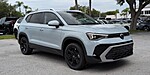 New 2025 VOLKSWAGEN TAOS SE FWD in PALM BEACH GARDENS, FLORIDA