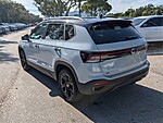 New 2026 Volkswagen Taos SE BLACK FWD in PALM BEACH GARDENS, FLORIDA (Photo 10)