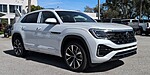 New 2026 Volkswagen Atlas Cross Sport 2.0T SEL PREMIUM R-LINE 4MOTION in PALM BEACH GARDENS, FLORIDA