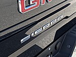 New 2026 GMC SIERRA 1500 4WD CREW CAB 147