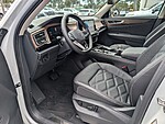 New 2026 Volkswagen Atlas 2.0T SE W/TECHNOLOGY FWD in PALM BEACH GARDENS, FLORIDA (Photo 11)