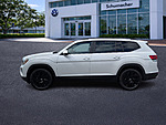 New 2026 Volkswagen Atlas 2.0T SE W/TECHNOLOGY FWD in PALM BEACH GARDENS, FLORIDA (Photo 4)