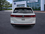 New 2026 Volkswagen Atlas 2.0T SE W/TECHNOLOGY FWD in PALM BEACH GARDENS, FLORIDA (Photo 6)