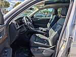New 2026 Volkswagen Atlas 2.0T SE W/TECHNOLOGY FWD in PALM BEACH GARDENS, FLORIDA (Photo 10)