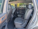 New 2026 Volkswagen Atlas 2.0T SE W/TECHNOLOGY FWD in PALM BEACH GARDENS, FLORIDA (Photo 13)