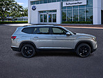 New 2026 Volkswagen Atlas 2.0T SE W/TECHNOLOGY FWD in PALM BEACH GARDENS, FLORIDA (Photo 8)