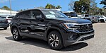 New 2026 Volkswagen Atlas Cross Sport 2.0T SE FWD in PALM BEACH GARDENS, FLORIDA