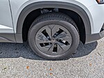 New 2026 Volkswagen Taos S FWD in PALM BEACH GARDENS, FLORIDA (Photo 18)
