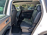 New 2026 Volkswagen Atlas 2.0T SE W/TECHNOLOGY FWD in PALM BEACH GARDENS, FLORIDA (Photo 13)