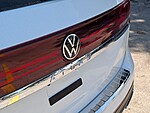 New 2026 Volkswagen Atlas 2.0T SE W/TECHNOLOGY FWD in PALM BEACH GARDENS, FLORIDA (Photo 17)