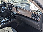 New 2026 Volkswagen Atlas 2.0T SE W/TECHNOLOGY FWD in PALM BEACH GARDENS, FLORIDA (Photo 19)