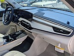 New 2026 BUICK ENCLAVE 4DR AVENIR in PALM BEACH GARDENS, FLORIDA (Photo 17)