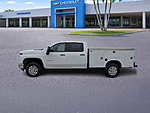 New 2025 CHEVROLET SILVERADO 3500 2WD CREW CAB 172