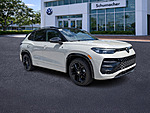 New 2026 Volkswagen Tiguan SE R-LINE BLACK FWD in PALM BEACH GARDENS, FLORIDA (Photo 1)